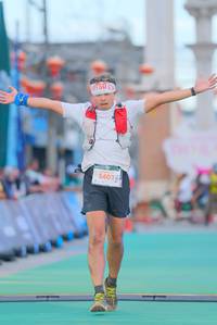 BIB: 5402
                            <button type="button" onclick="openModal(21766335)" class="btn btn-primary btn-sm float-right btn-popup" data-toggle="modal" data-target=".modal-high-quality">
                        <i class="fas fa-shopping-cart"></i> Add to Cart
                    </button>
                                            <button type="button" onclick="isThisMe(21766335, true)" class="btn btn-success btn-sm float-right btn-popup btn-isme hidden" data-toggle="tooltip" data-placement="bottom" title="นี่คือรูปของคุณใช่ไหม คลิกที่นี่เพื่อเอาเข้าอัลบั้ม">
                        <i class="fas fa-plus"></i> Add to album
                    </button>
                    <button type="button" onclick="isThisMe(21766335, false)" class="btn btn-warning btn-sm float-right btn-popup btn-isnotme hidden">
                        <i class="fas fa-ban"></i> Remove from album
                    </button>